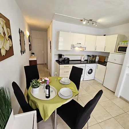 Schoenes Casa Palmera 3 Mit Balkon 公寓